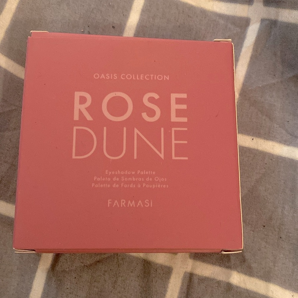 Farmasi - Rose Dune Eyeshadow Palette